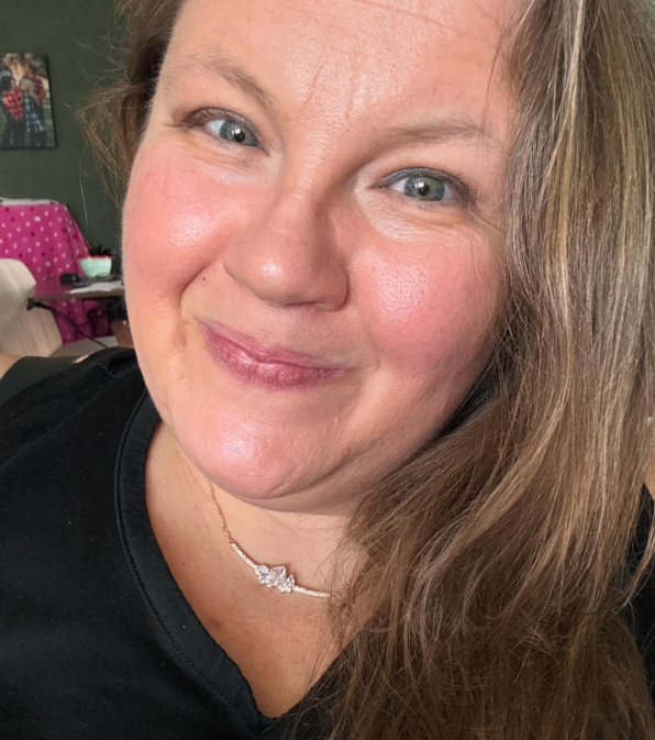 <em>Olivia F.</em>